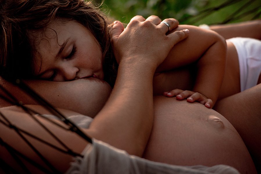 tammy-nicole-photography-newborn-baby-maternity-breastfeeding-english-espanol-munich-motherhood13