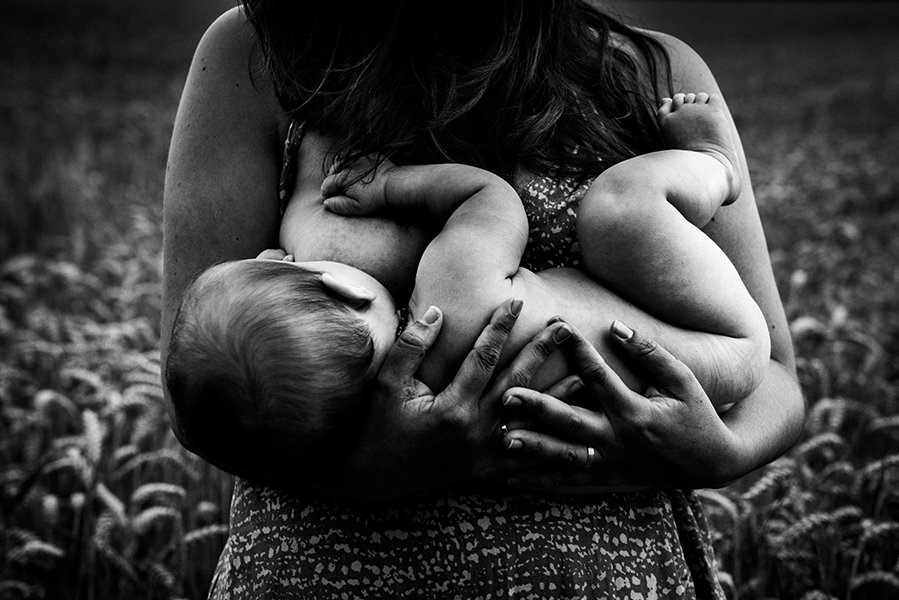 tammy-nicole-photography-newborn-baby-maternity-breastfeeding-english-espanol-munich-motherhood17