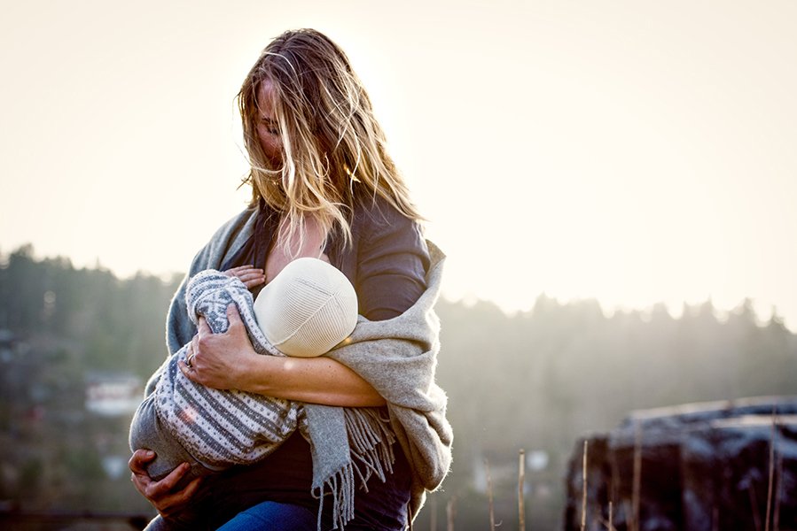 tammy-nicole-photography-newborn-baby-maternity-breastfeeding-english-espanol-munich-motherhood23