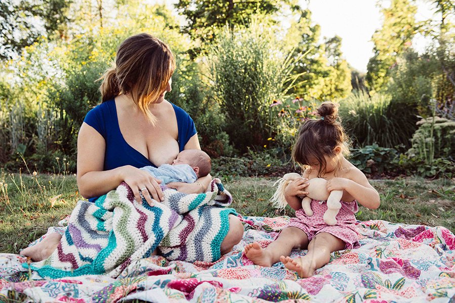 tammy-nicole-photography-newborn-baby-maternity-breastfeeding-english-espanol-munich-motherhood27