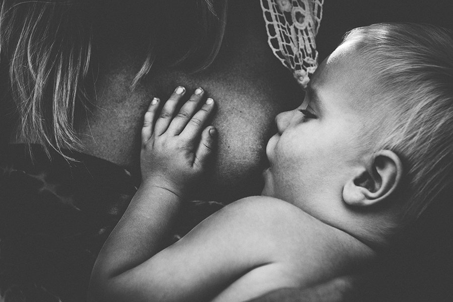 tammy-nicole-photography-newborn-baby-maternity-breastfeeding-english-espanol-munich-motherhood30