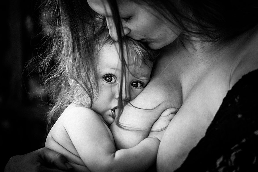 tammy-nicole-photography-newborn-baby-maternity-breastfeeding-english-espanol-munich-motherhood4