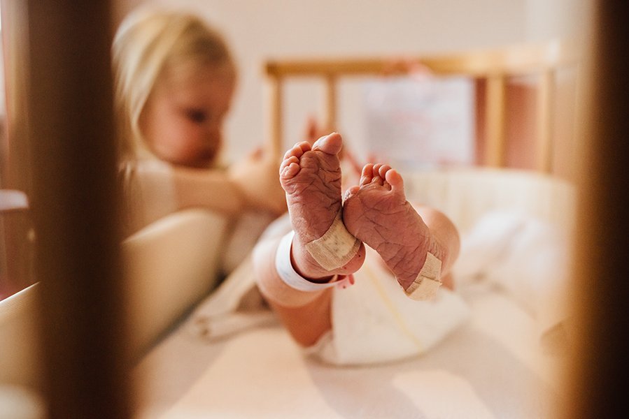 tammy-nicole-photography-newborn-frsh48-baby-maternity-breastfeeding-english-espanol-munich-family-6